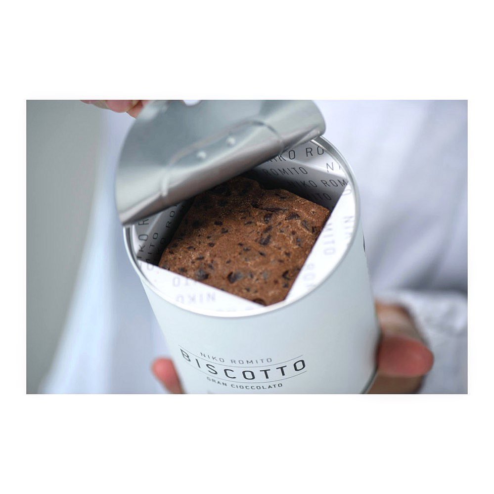 Biscuiți cu ciocolată neagra, 265gr Niko Romito